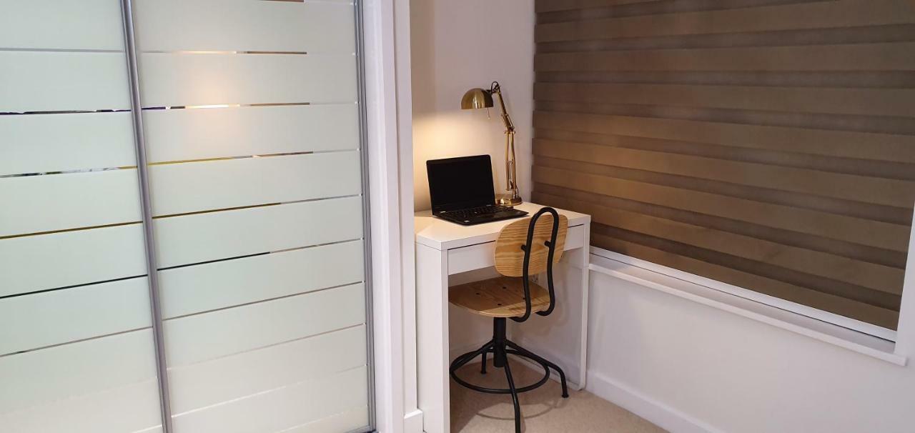 Northampton 2 Bedroom Town Centre Apartment Close To University, Hospitals, Brackmills 외부 사진