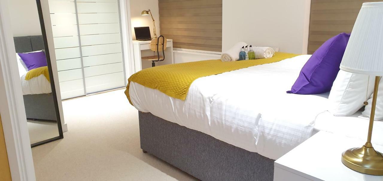 Northampton 2 Bedroom Town Centre Apartment Close To University, Hospitals, Brackmills 외부 사진